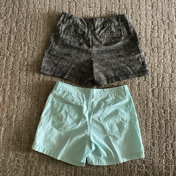 Every day shorts size 6 - Picture 2 of 2